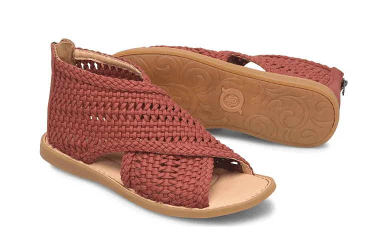 Born Women's Iwa Mac Rust Knit Fabric Sandals BR0046680-RST