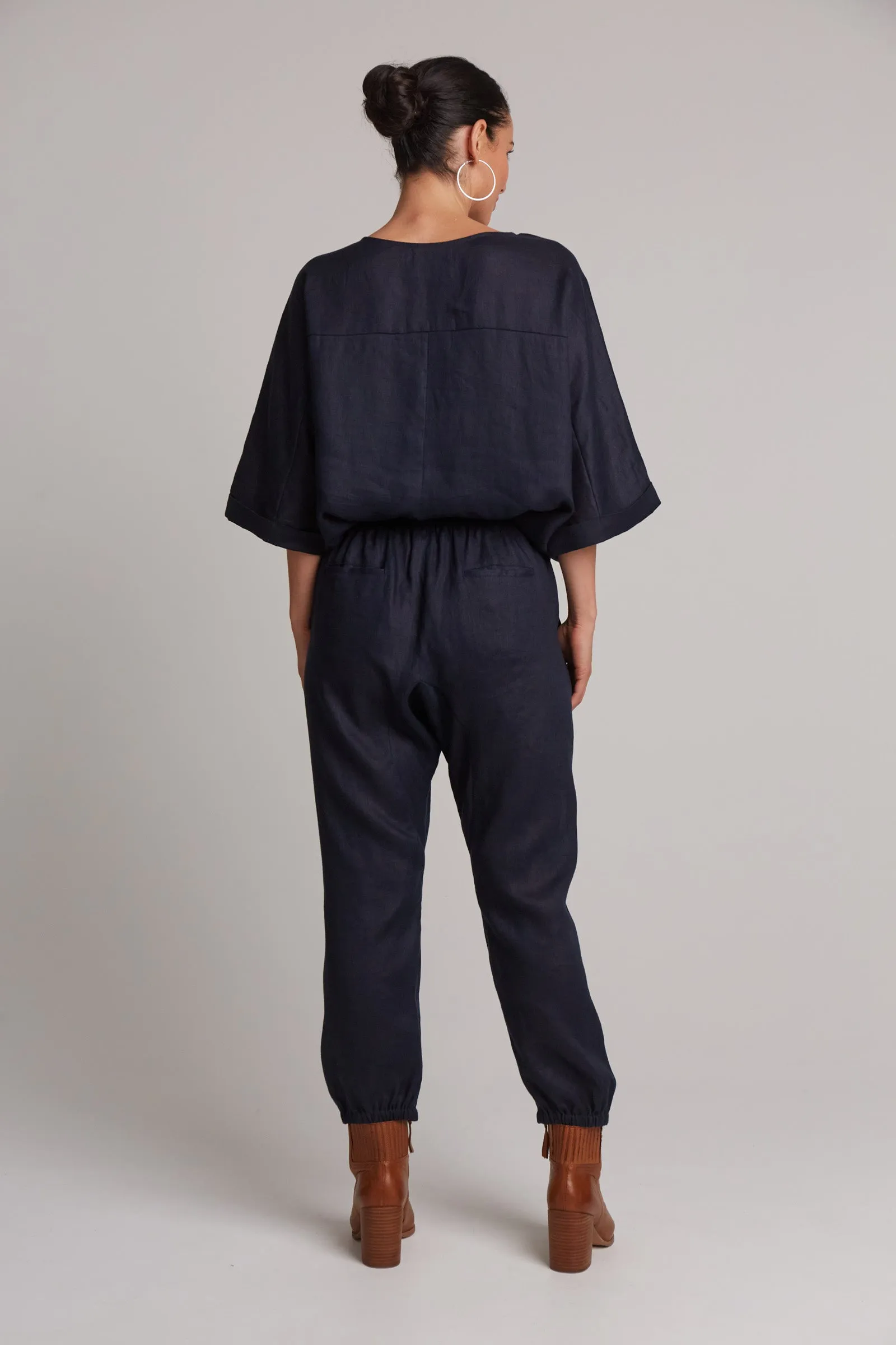 Studio Relaxed Pant - Navy