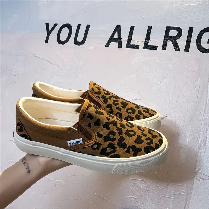 Women's Korean Style Leopard Print Dark Versatile Slip-on Canvas Shoes